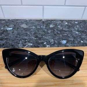 BR sunglasses